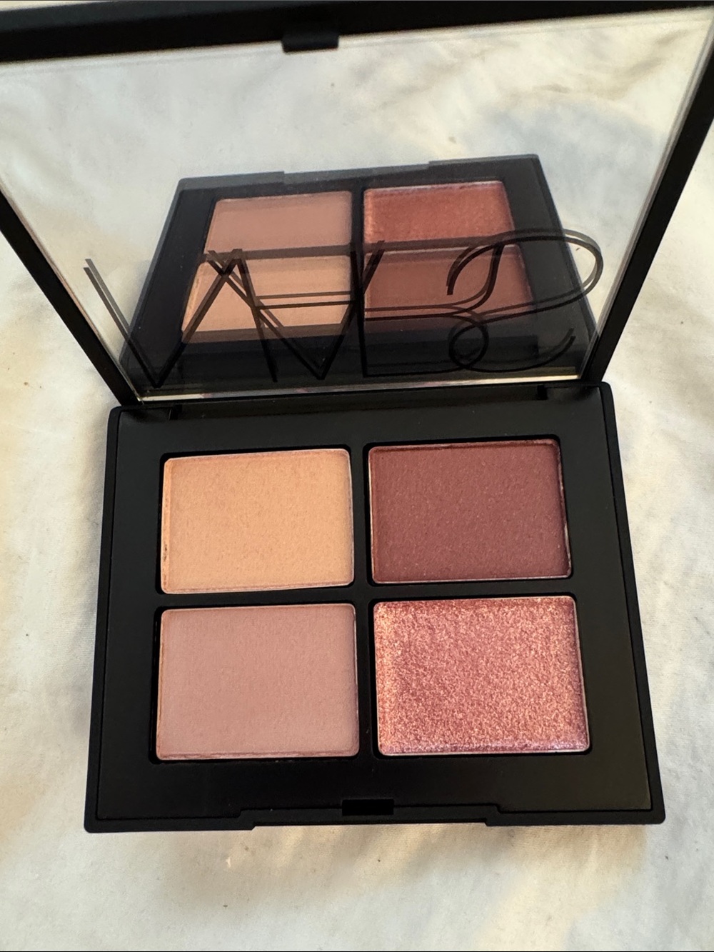 NARS Kuala Lumpur Quad Eyeshadow Palette - Black Compact